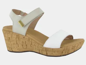 NAOT Summer - Soft White/Soft Ivory Leather