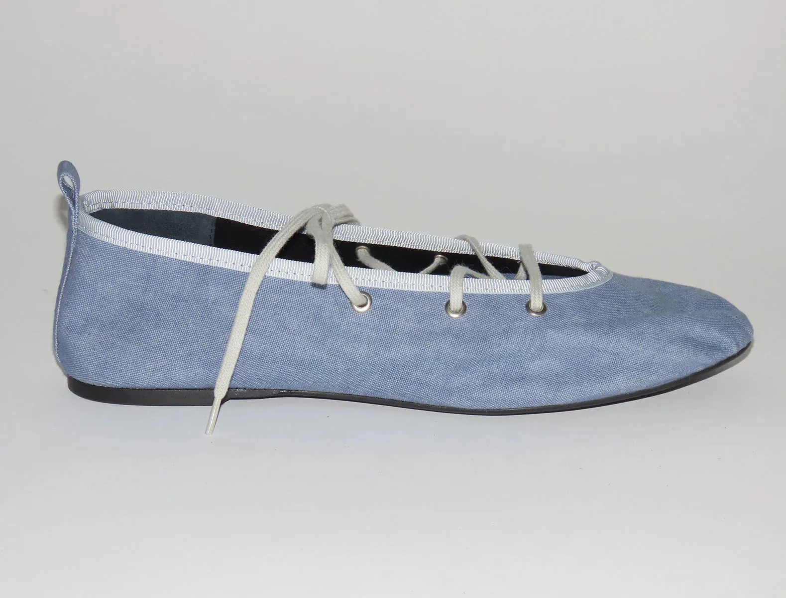 Pina - Soft Blue