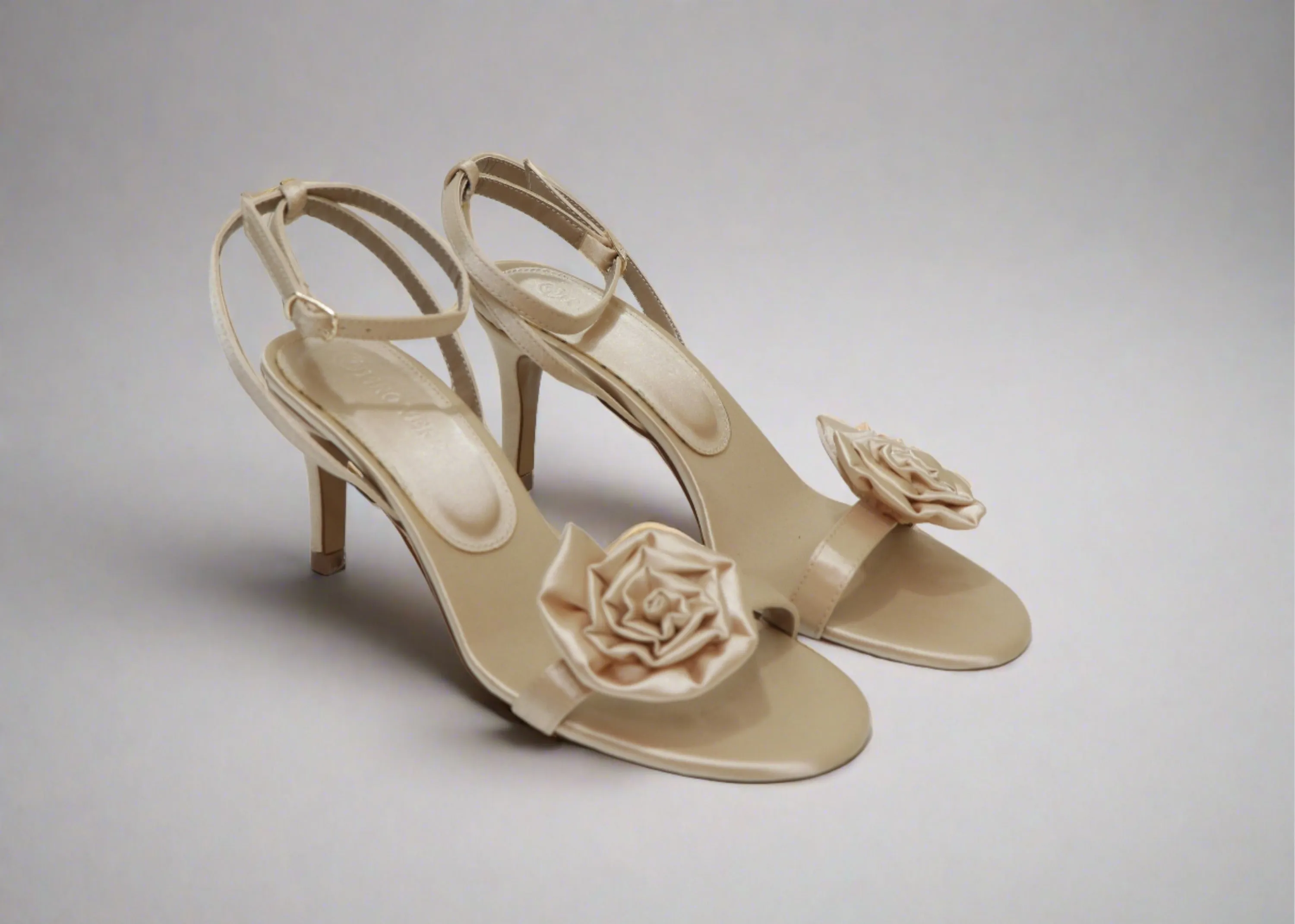 PINO VERDE Floral Sandal