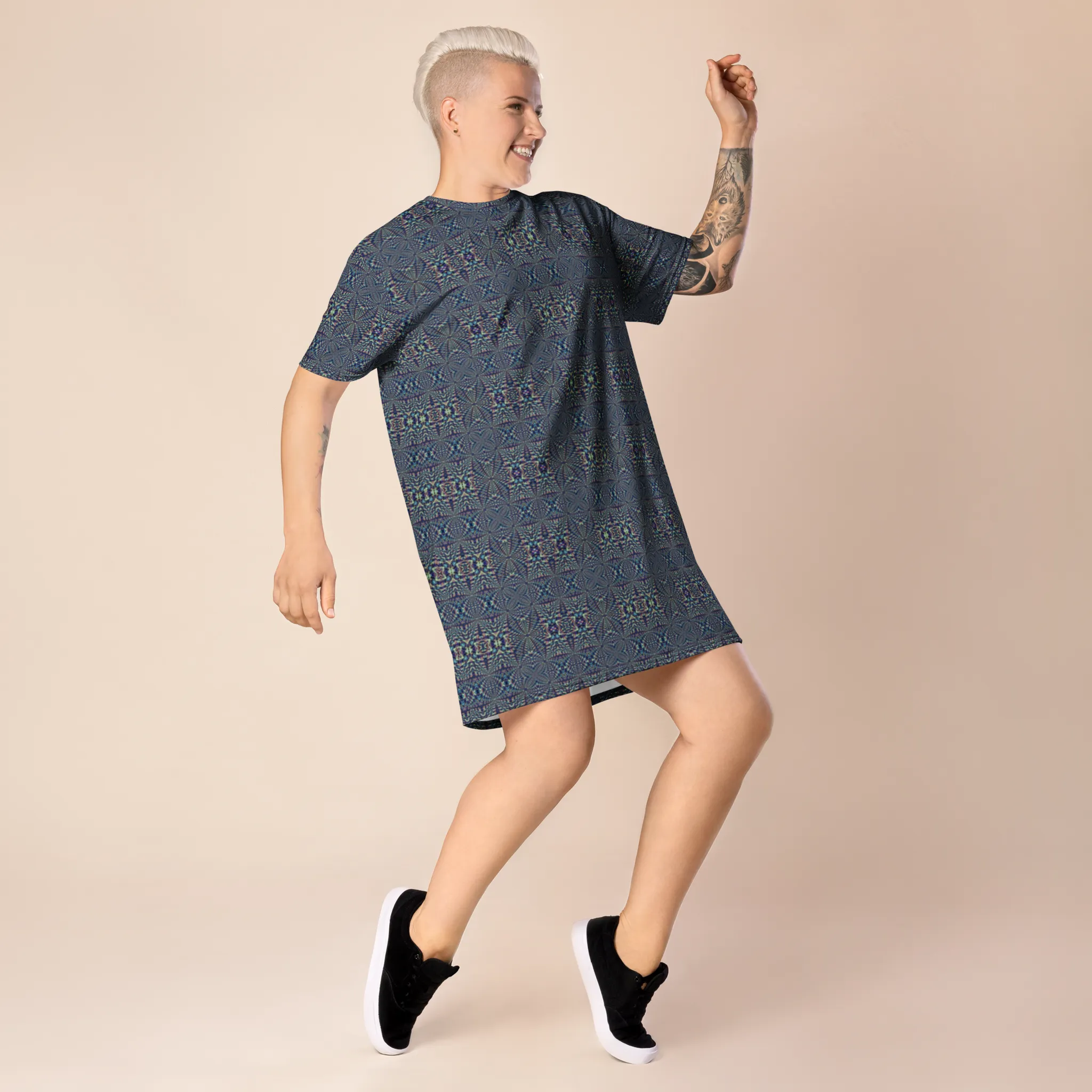 Recursia Fabrique Unknown I T-Shirt Dress